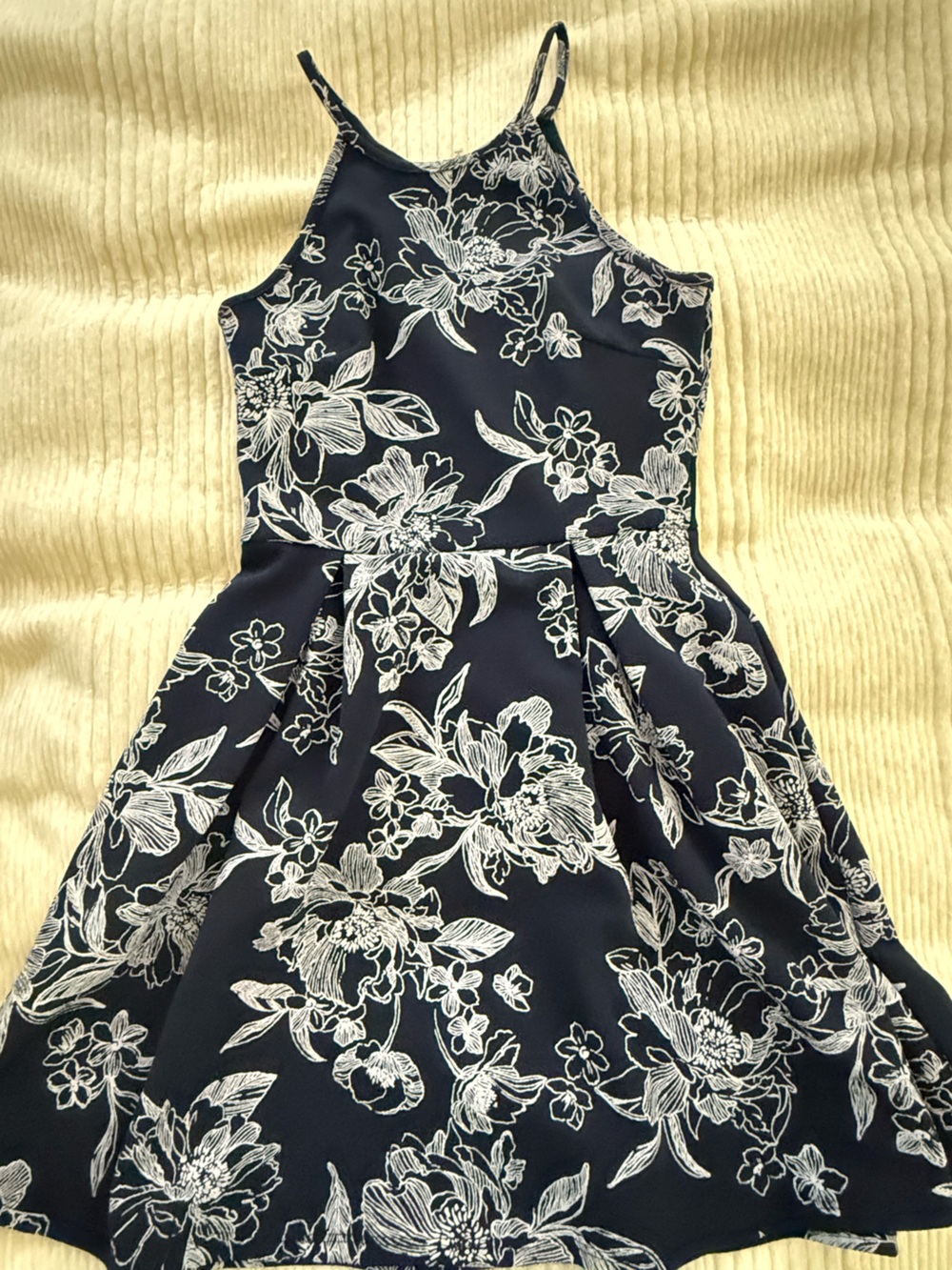 Soprano Navy Blue Floral Mini Dress Size S White Botanical Print